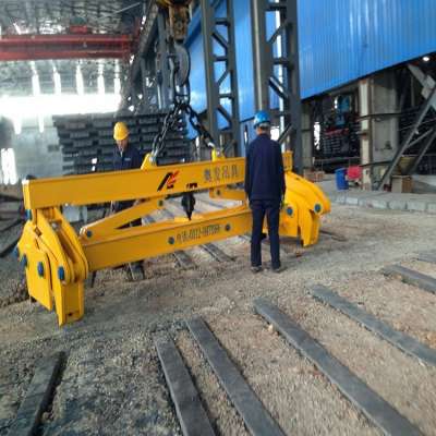 mechanical adjustable lifting steel iron spreader beam a type simple vertical rolling clamp coil tong with low price